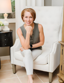 Website Images (6) nutritionist helping gut healing